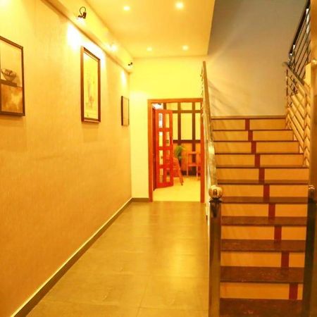 Akan Hotel And Residence Meppādi Extérieur photo